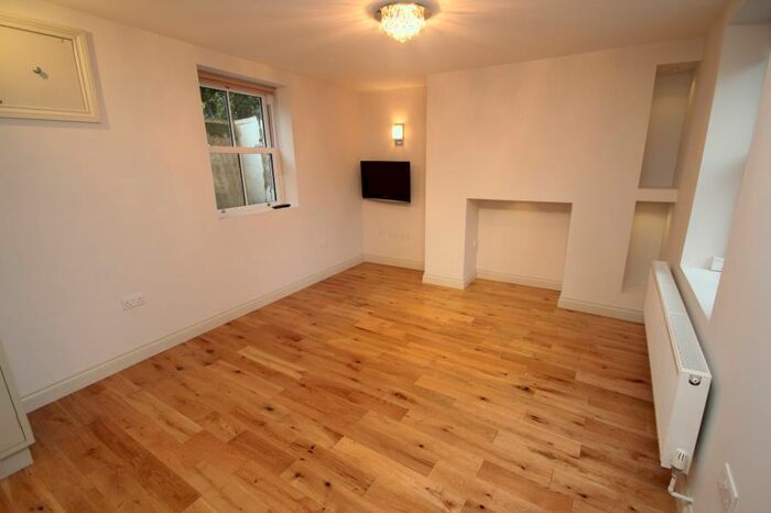 1 Bedroom Apartment To Rent In Rear Of Cold Bath Rd, Harrogate, HG2