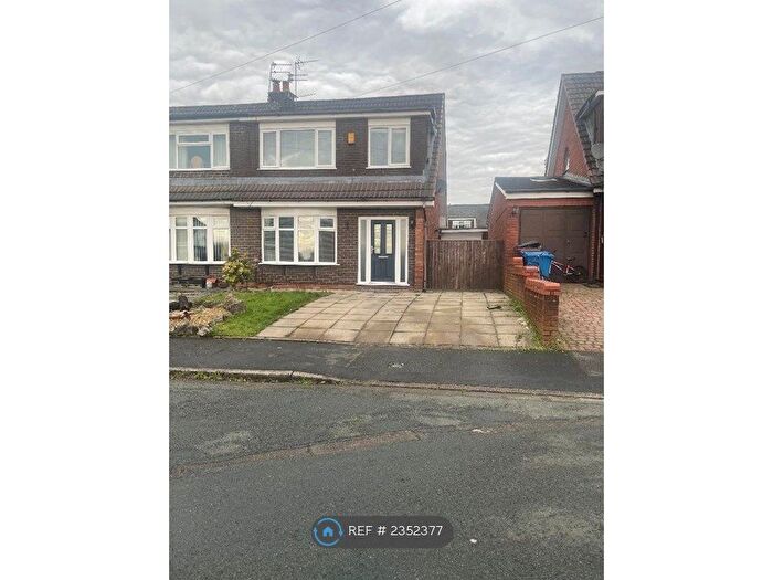 3 Bedroom Semi-Detached House To Rent In Richard's Rd, Standish, WN6