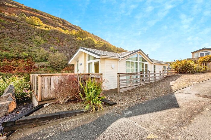 2 Bedroom Bungalow For Sale In Gwalia Falls, Tresaith, SA43
