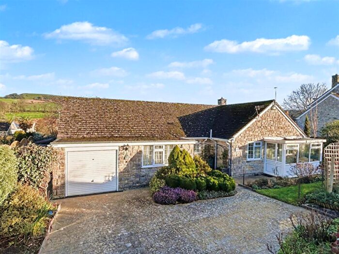 3 Bedroom Detached Bungalow For Sale In Winniford Close, Chideock, Bridport, DT6