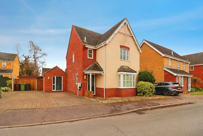 4 Bedroom Detached House For Sale In Tudor Avenue, Diss, IP22