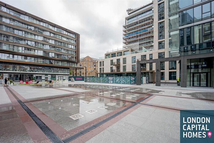 2 Bedroom Apartment To Rent In Gauging Square, London, E1W