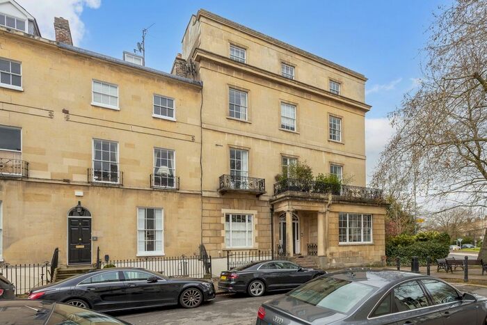 2 Bedroom Flat To Rent In Suffolk Place, Cheltenham, GL50
