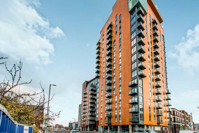 2 Bedroom Apartment To Rent In Skyline Central, Goulden Street, Manchester, M4