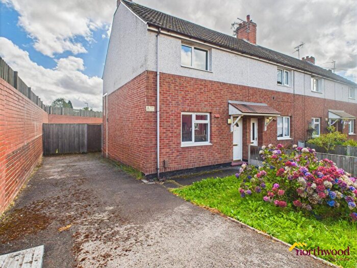 2 Bedroom Town House To Rent In Hassam Avenue, Newcastle, Newcastle-under-Lyme, ST5