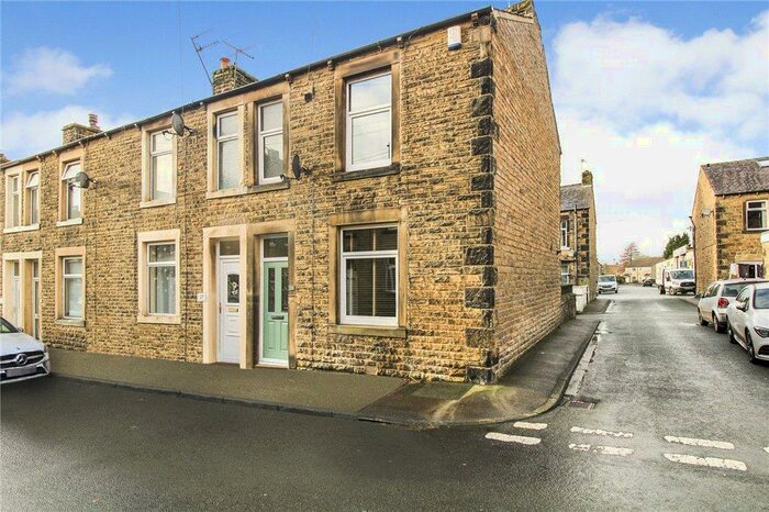 2 Bedroom House To Rent In Clitheroe Street, Skipton, BD23