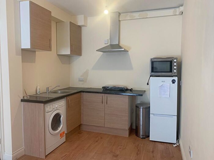 Studio To Rent In Wanstead Park Road, Ilford, IG1