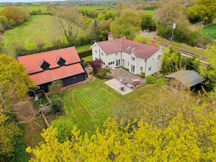 4 Bedroom Detached House For Sale In Bramfield, Halesworth, IP19