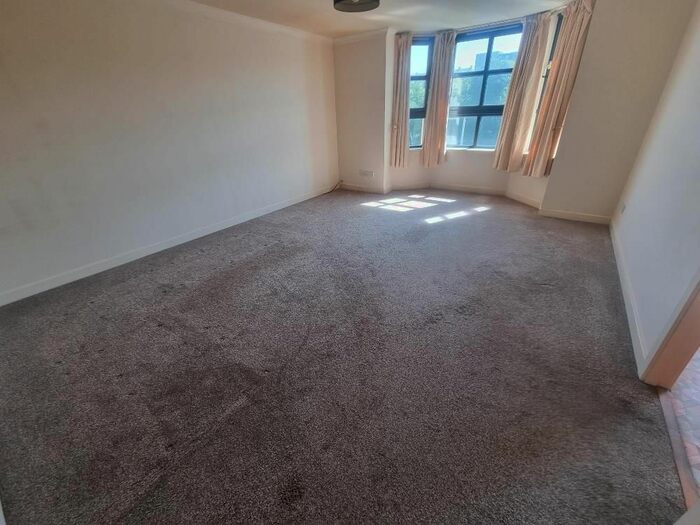 2 Bedroom Flat To Rent In F, Riverside Drive, Aberdeen, AB11