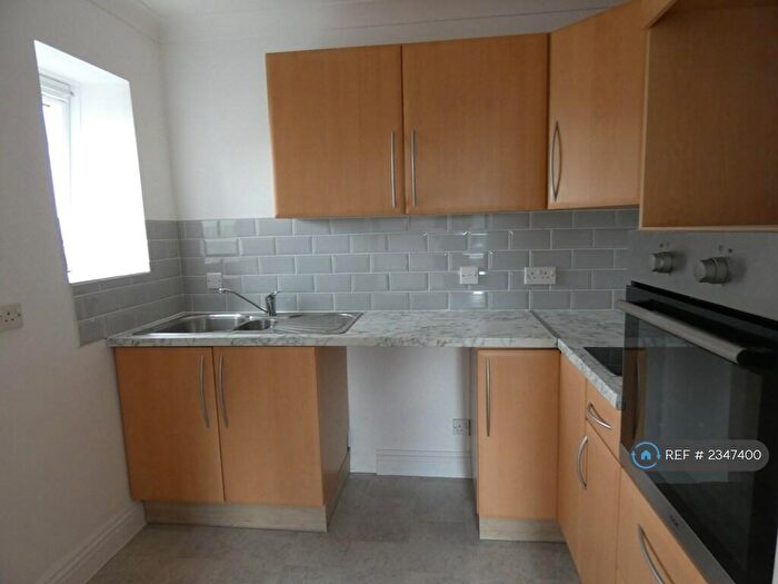 1 Bedroom Flat To Rent In Boscombe Spa Road, Bournemouth, BH5