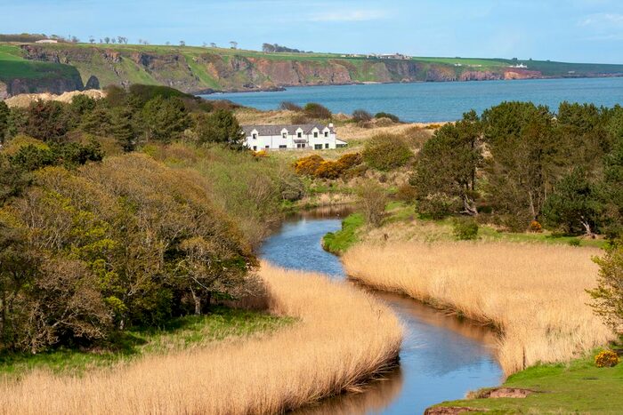 4 Bedroom Semi-Detached House For Sale In Beachside, Lunan Bay, Inverkeilor, Angus, DD11