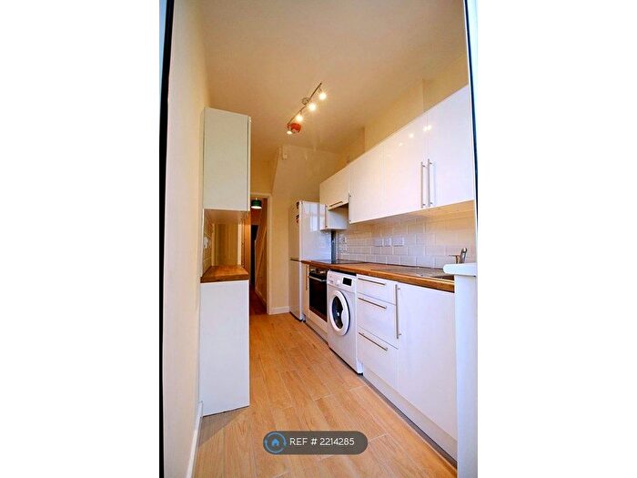 2 Bedroom Terraced House To Rent In Winding Way, Dagenham, RM8