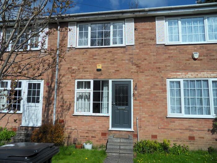 2 Bedroom Town House To Rent In Pine Tree Walk, Eastwood, NG16