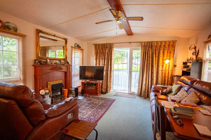 2 Bedroom Property For Sale In Turnpike Caravan Park, Howley, Chard, TA20