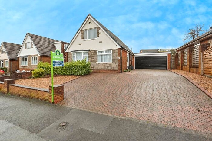 4 Bedroom Bungalow For Sale In Priory Drive, Darwen, Lancashire, BB3