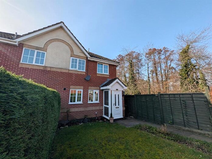 3 Bedroom Semi Detached House For Sale In Stoke Heights, Fair Oak, Eastleigh, SO50