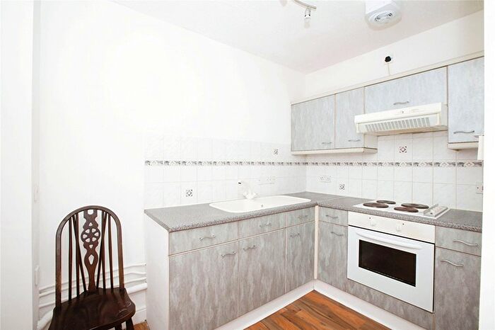 1 Bedroom Flat For Sale In Accrington Road, Burnley, Lancashire, BB11