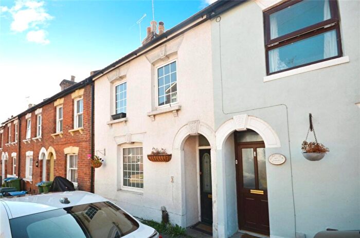 3 Bedroom Terraced House For Sale In St Johns Street, Aylesbury, Buckinghamshire, HP20