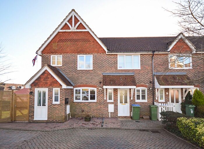 2 Bedroom Terraced House To Rent In Lyntons, Pulborough, West Sussex, RH20