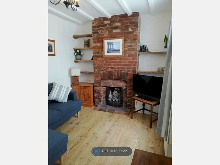 2 Bedroom Terraced House To Rent In Alma Street, Canterbury, CT1