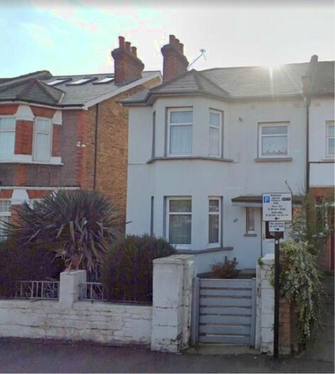 3 Bedroom Property To Rent In Hibernia Road, Hounslow, TW3