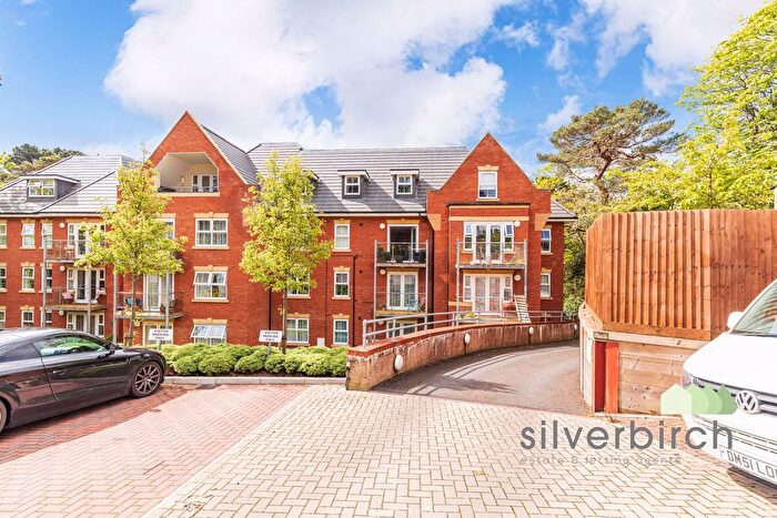 2 Bedroom Flat To Rent In Bournemouth Road, Parkstone, Poole, BH14