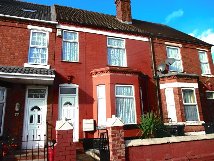 3 Bedroom Terraced House To Rent In Blowers Green Road, Dudley, DY2