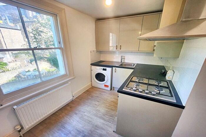 1 Bedroom Flat To Rent In Marylands Road, Maida Vale, London, W9