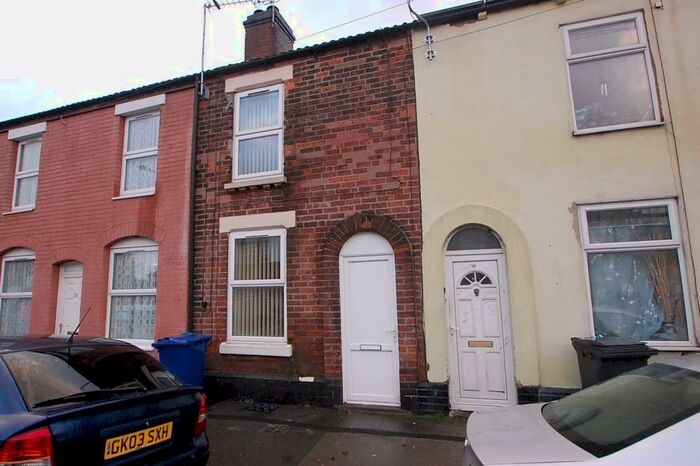 2 Bedroom House To Rent In Clarence Street, Burton Upon Trent, Staffordshire, DE14