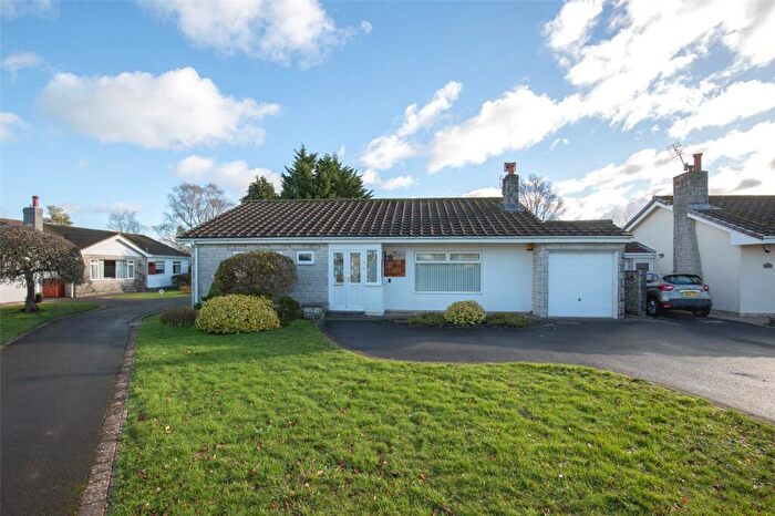 3 Bedroom Bungalow For Sale In Woodland Close, Failand, Bristol, BS8