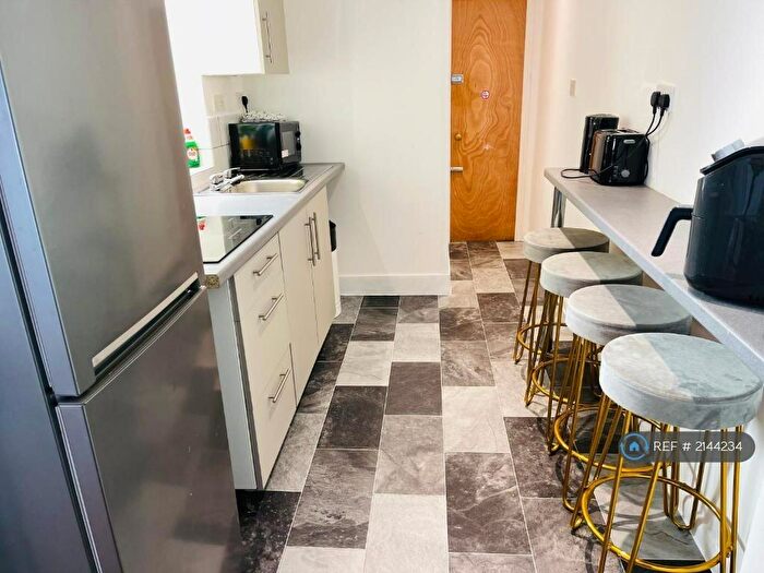 3 Bedroom Terraced House To Rent In Cottage, Brighton & Hove, BN1