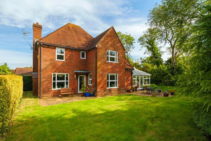 5 Bedroom Detached House For Sale In Canterbury Road, Etchinghill, CT18