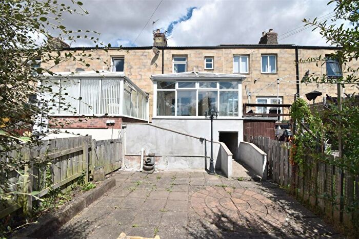 3 Bedroom Terraced House For Sale In Denebridge Row, Chilton, DL17