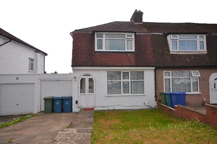 3 Bedroom Property To Rent In Mollison Way, Edgware, HA8