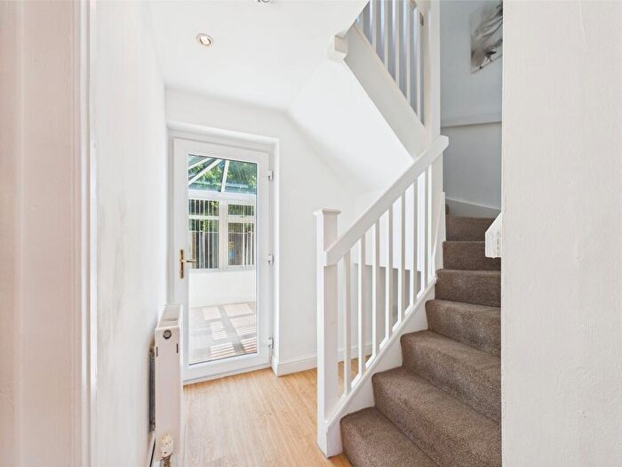 2 Bedroom End Of Terrace House For Sale In Baristow Close, Chester, CH2