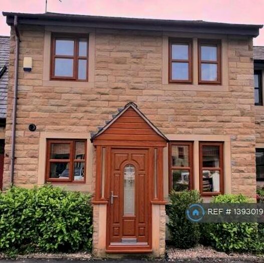 3 Bedroom Terraced House To Rent In Telford Mews, Uppermill, Oldham, OL3