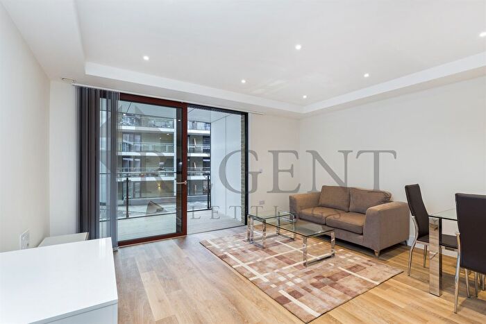 1 Bedroom Flat To Rent In George View, Knaresborough Drive, SW18