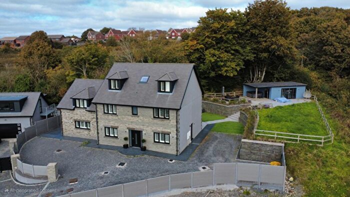 6 Bedroom Detached House For Sale In Old Oak Tree Close, Birchgrove Road, Birchgrove, Swansea, City And County Of Swansea., SA7