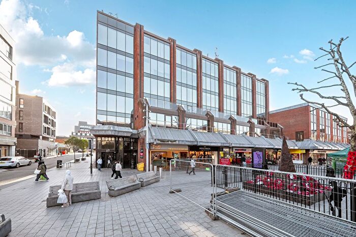 2 Bedroom Flat For Sale In St. Anns Road, Harrow, HA1