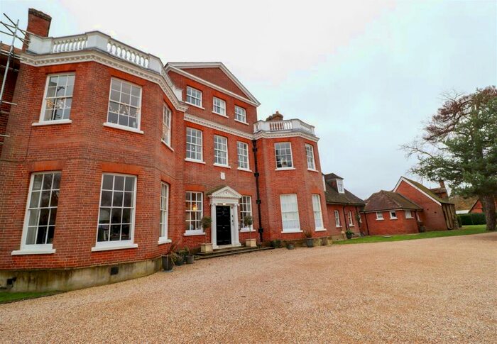 1 Bedroom Apartment For Sale In Firgrove Road, Eversley, Hook, RG27