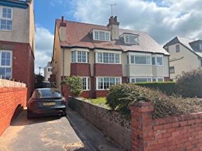 4 Bedroom Semi-Detached House For Sale In North Parade, CH47