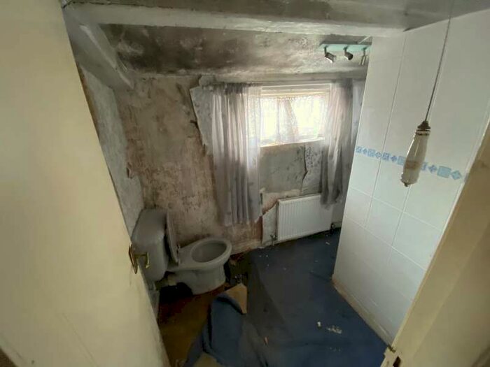 4 Bedroom Terraced House For Sale In 22a High Street, Eldon Lane