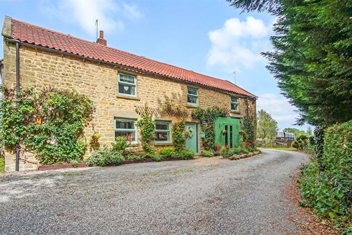 3 Bedroom Barn Conversion For Sale In Morris Grange, Great North Road, Richmond, DL10