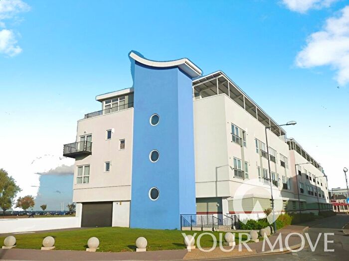 2 Bedroom Penthouse To Rent In Canal Road, Gravesend, Kent, DA12