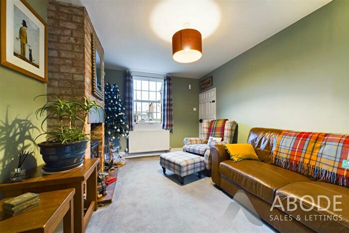 2 Bedroom Cottage For Sale In Newcastle Road, Stone, Staffordshire, ST15