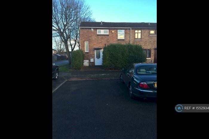 3 Bedroom End Of Terrace House To Rent In Kiln Way, Wellingborough, NN8
