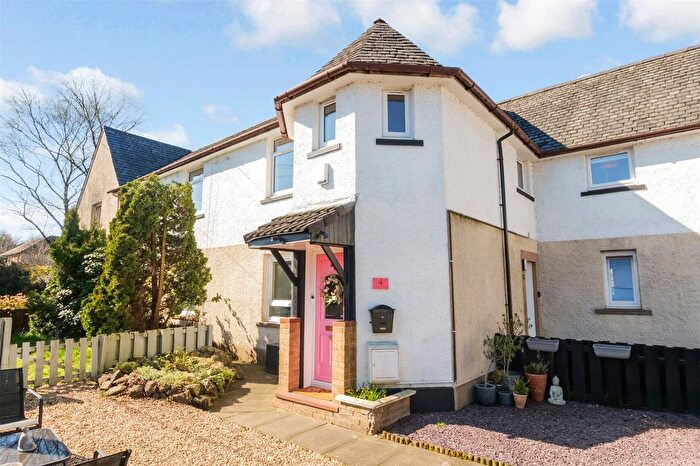 3 Bedroom Flat For Sale In Castleview, Cumbernauld, Glasgow, North Lanarkshire, G68