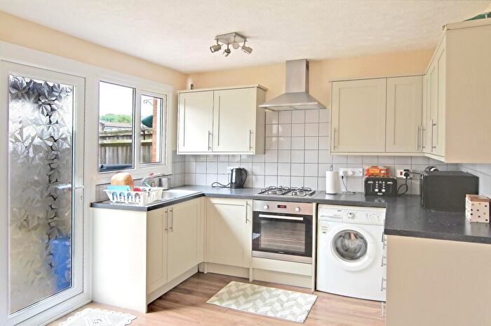 3 Bedroom Terraced House To Rent In Twyne Close, Crawley, RH11