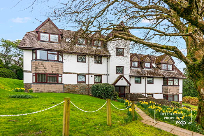 3 Bedroom Apartment For Sale In The Groves, Crescent Road, Ivybridge, Devon, PL21