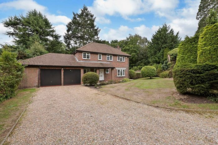 4 Bedroom Detached House To Rent In Parkfield, Chorleywood, Rickmansworth, Hertfordshire, WD3